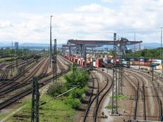 Weil am Rhein Umschlagbahnhof 003.jpg